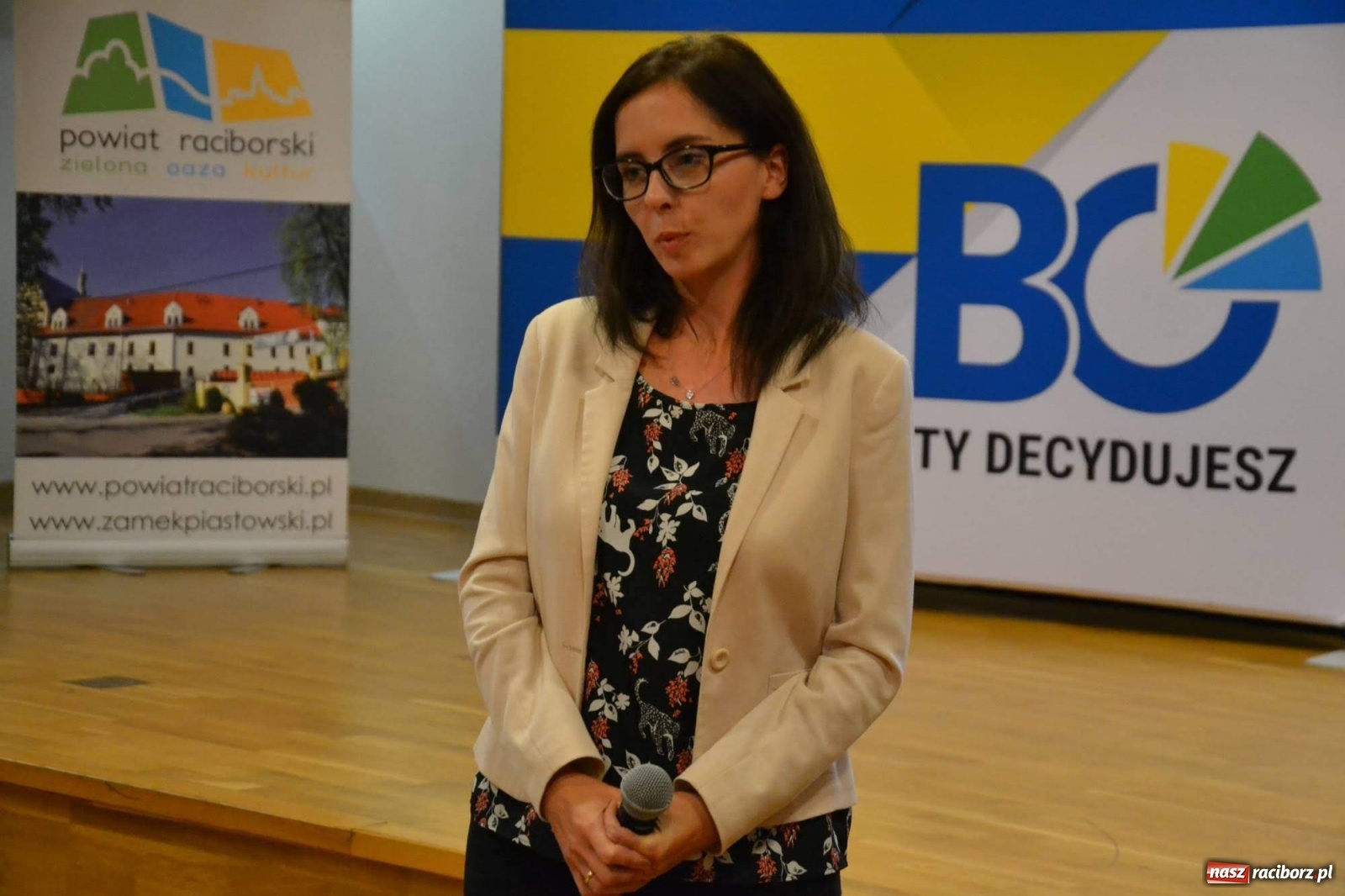 Zdjęcie w galerii na portalu naszraciborz.pl: Na zamku o marszałkowskim budżecie obywatelskim wiadomości z regionu