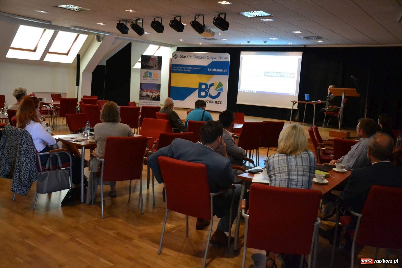 Zdjęcie w galerii na portalu naszraciborz.pl: Na zamku o marszałkowskim budżecie obywatelskim wiadomości z regionu