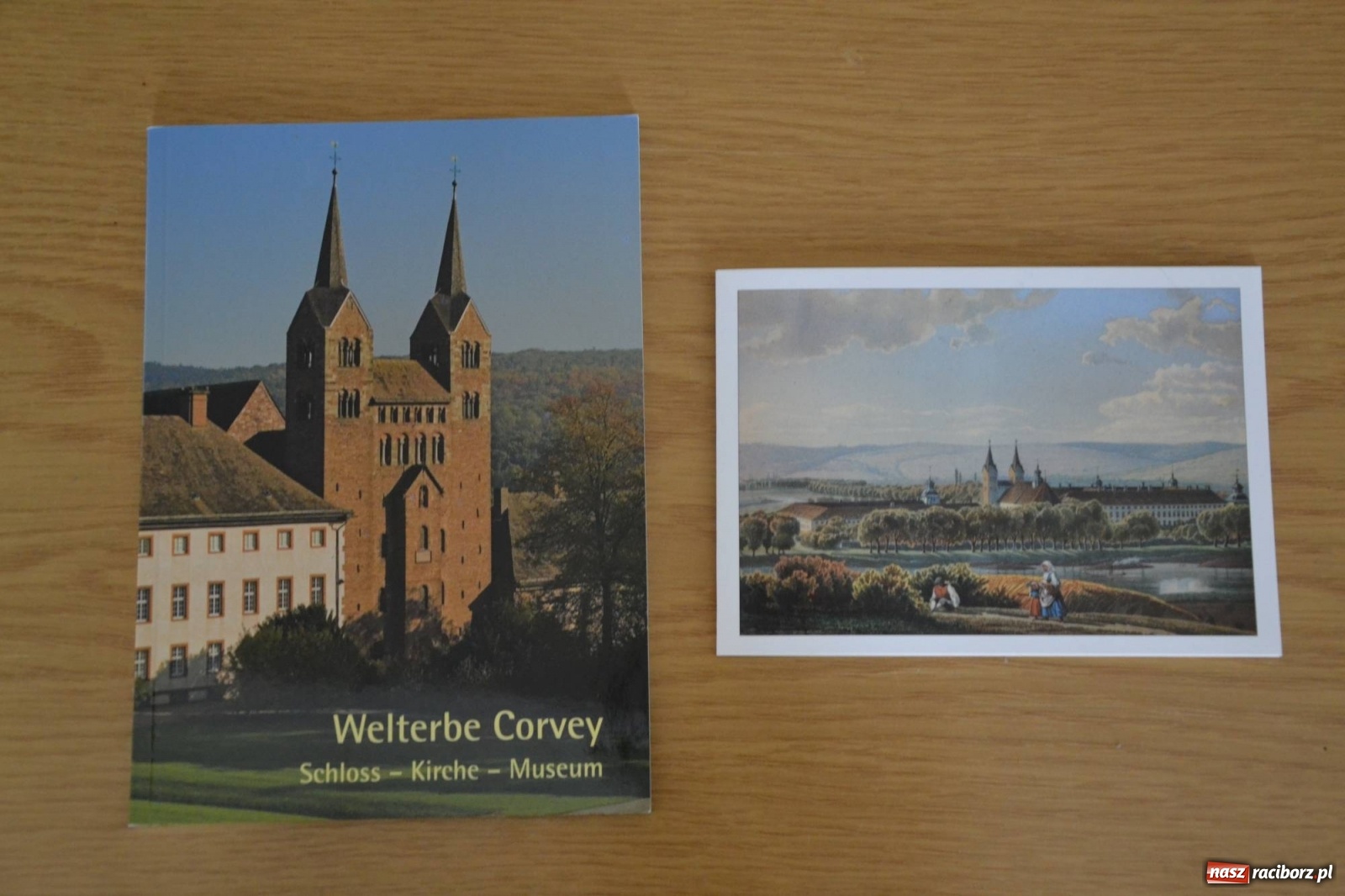 Zdjęcie w galerii na portalu naszraciborz.pl: Zamek bogatszy o pamiątki po rodzinie von Ratibor  wiadomości z regionu