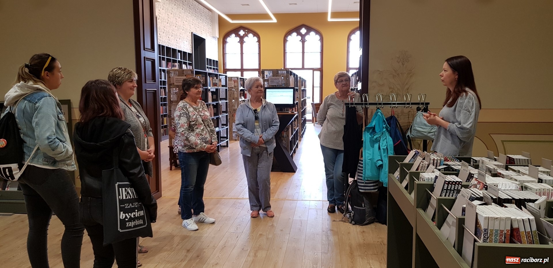 Zdjęcie w galerii na portalu naszraciborz.pl: Przyjaciele biblioteki z Ostroga z wizytą we Wrocławiu wiadomości z regionu