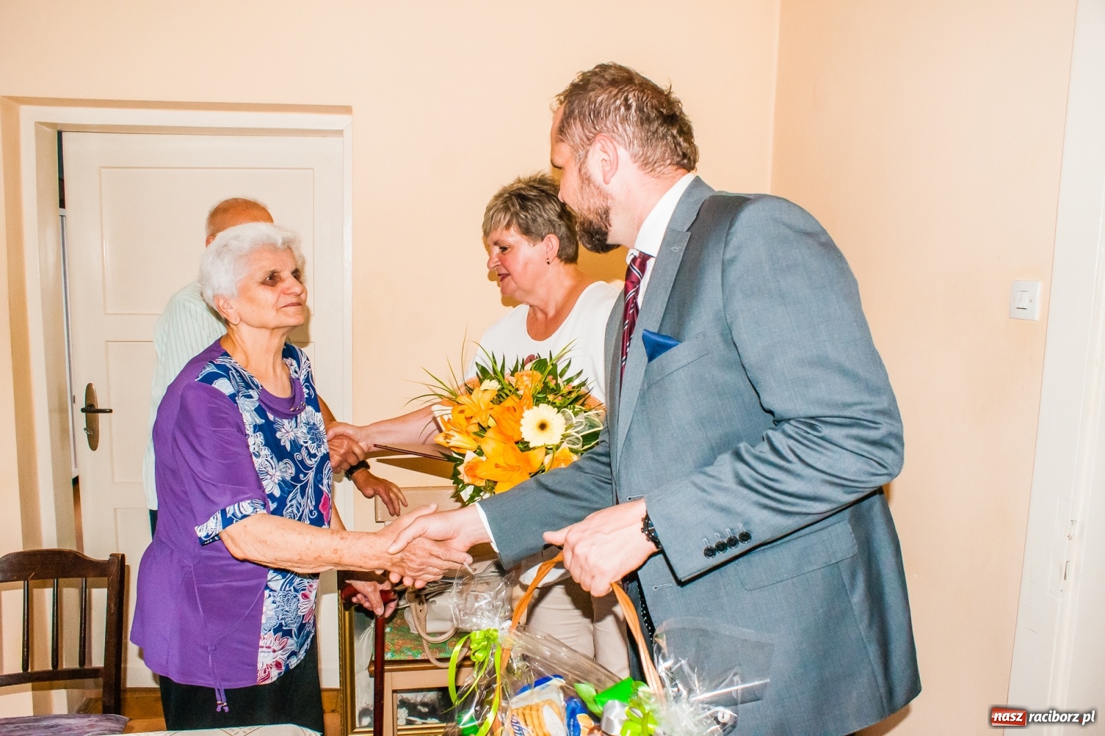 Zdjęcie w galerii na portalu naszraciborz.pl: Tak chciała opatrzność. Diamentowe gody Państwa Nieborowskich z Krzanowic wiadomości z regionu