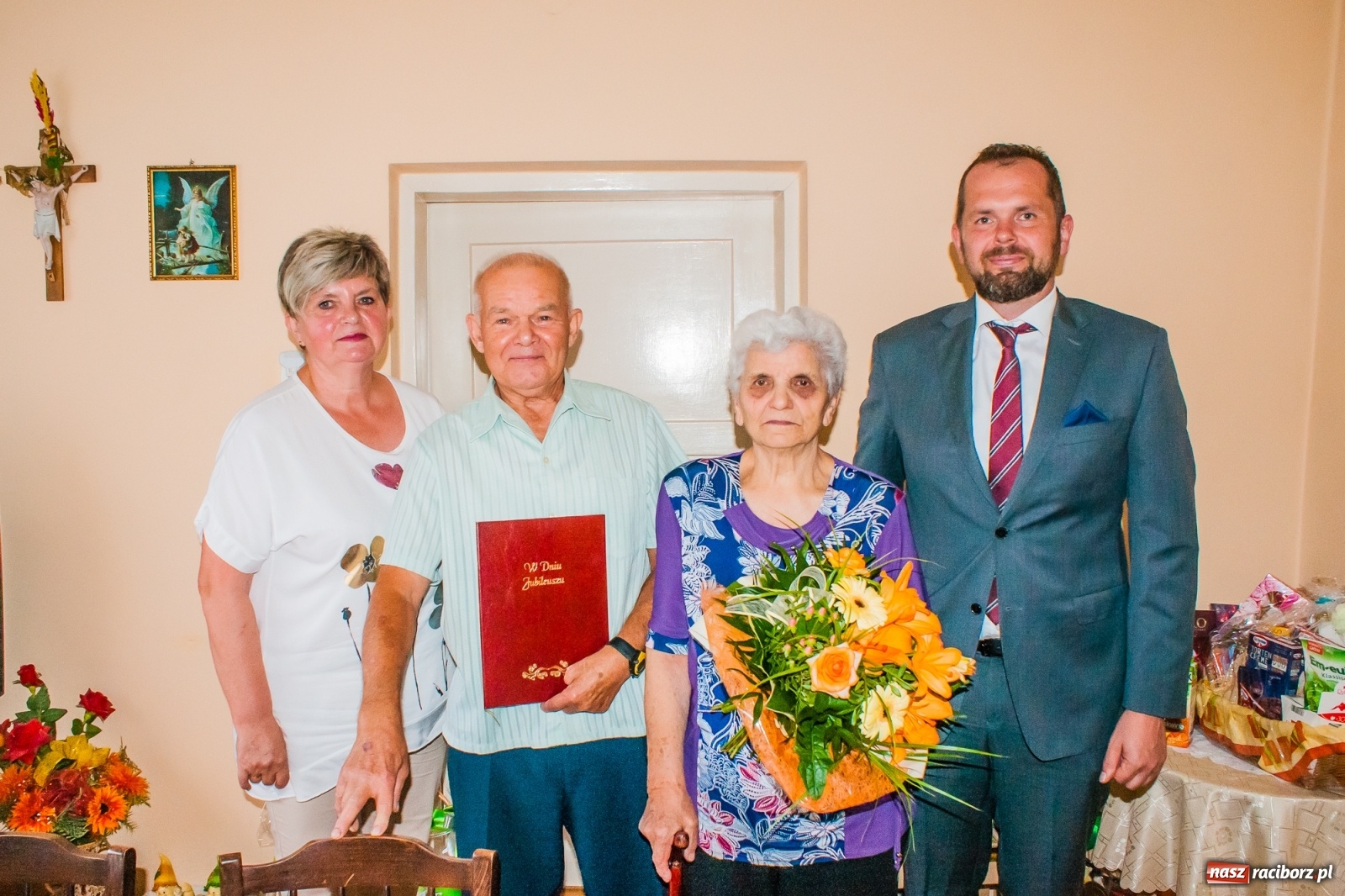 Zdjęcie w galerii na portalu naszraciborz.pl: Tak chciała opatrzność. Diamentowe gody Państwa Nieborowskich z Krzanowic wiadomości z regionu