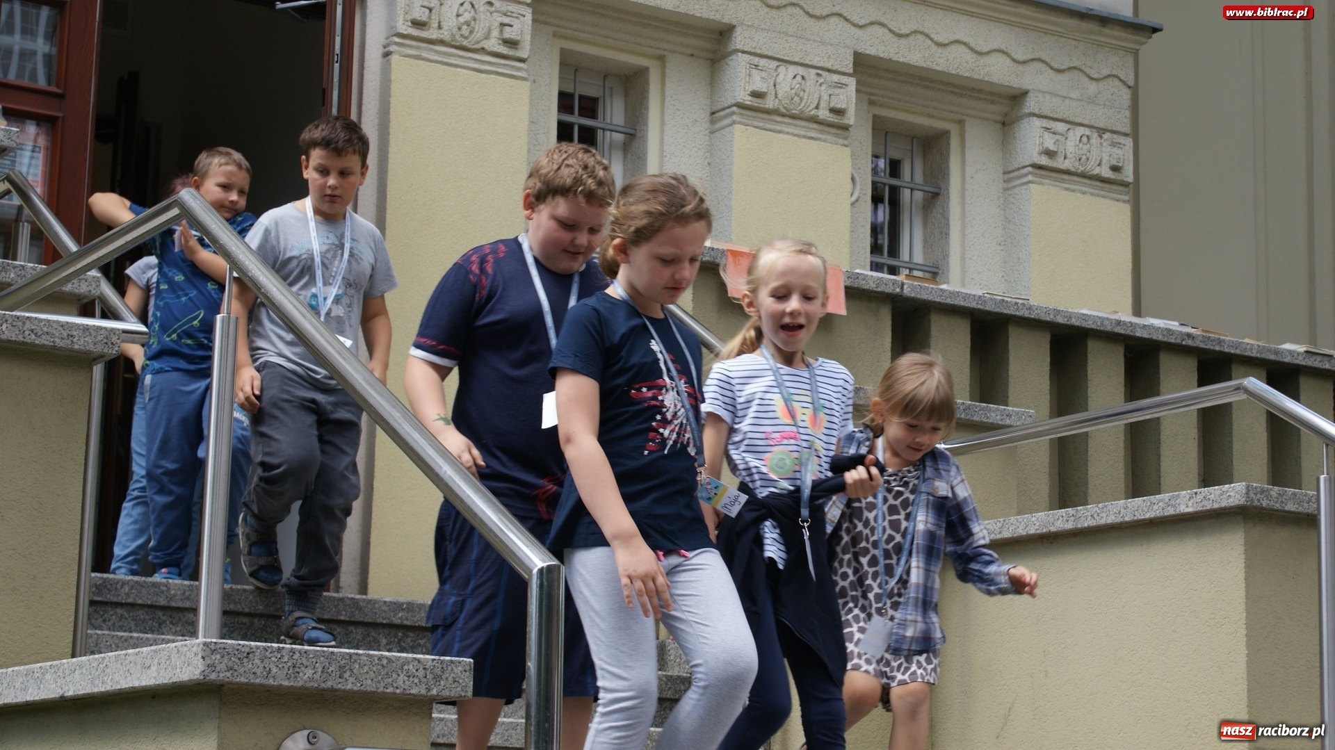 Zdjęcie w galerii na portalu naszraciborz.pl: W poszukiwaniu drogi do Narnii, czyli Lato z biblioteką w pełni wiadomości z regionu