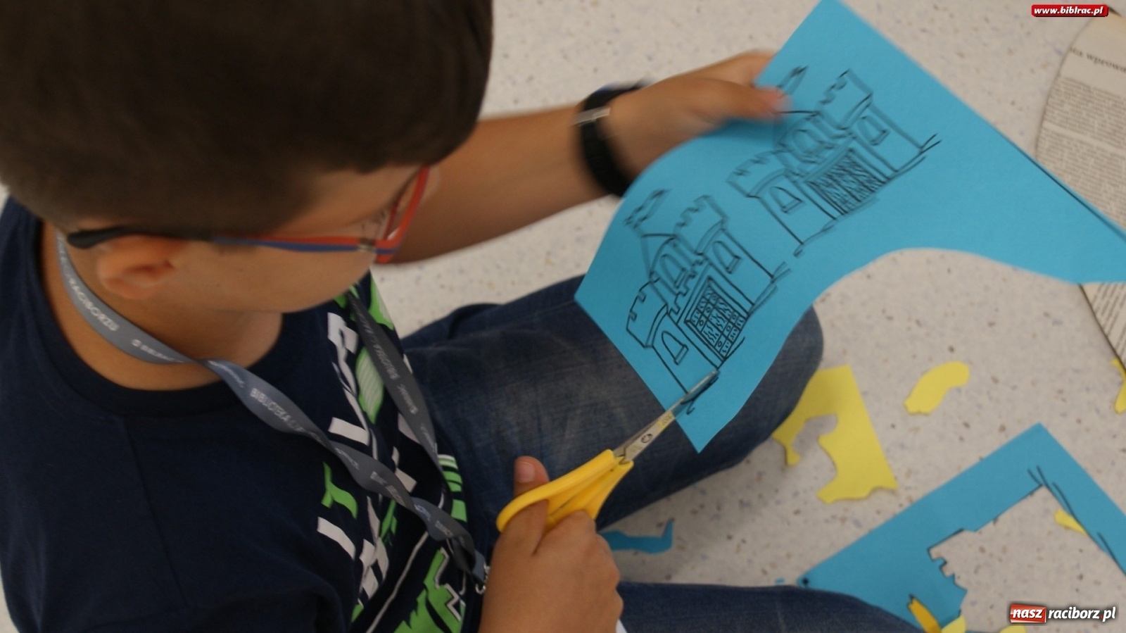 Zdjęcie w galerii na portalu naszraciborz.pl: W poszukiwaniu drogi do Narnii, czyli Lato z biblioteką w pełni wiadomości z regionu