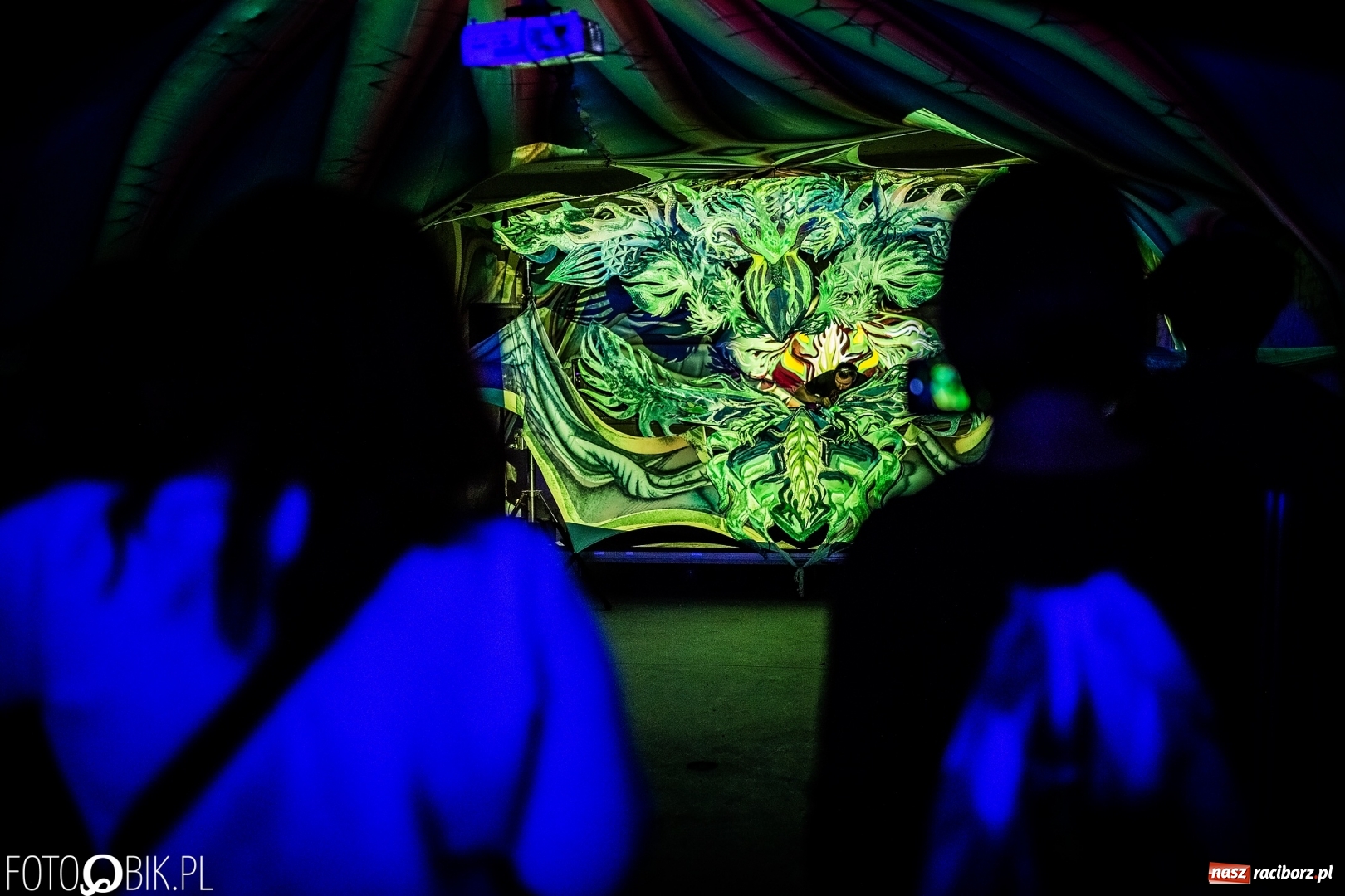 Zdjęcie w galerii na portalu naszraciborz.pl: Magia dźwięków i świateł. INTRO Festival 2019 wiadomości z regionu