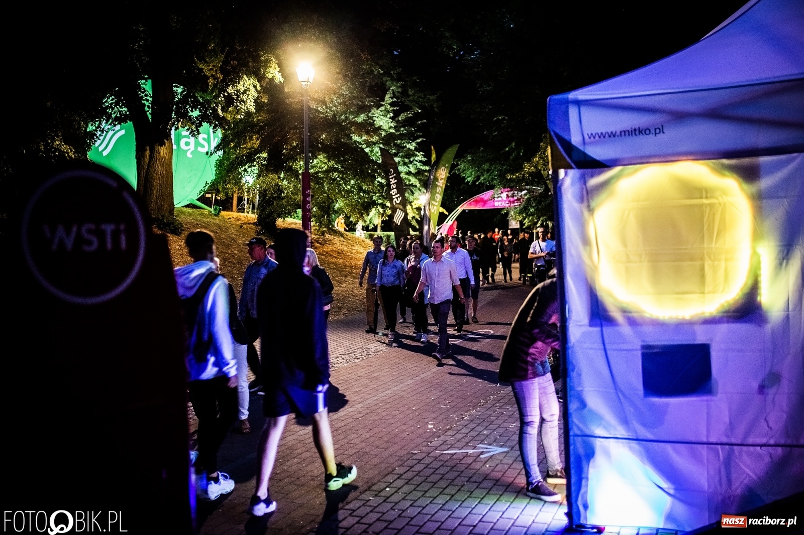 Zdjęcie w galerii na portalu naszraciborz.pl: Magia dźwięków i świateł. INTRO Festival 2019 wiadomości z regionu