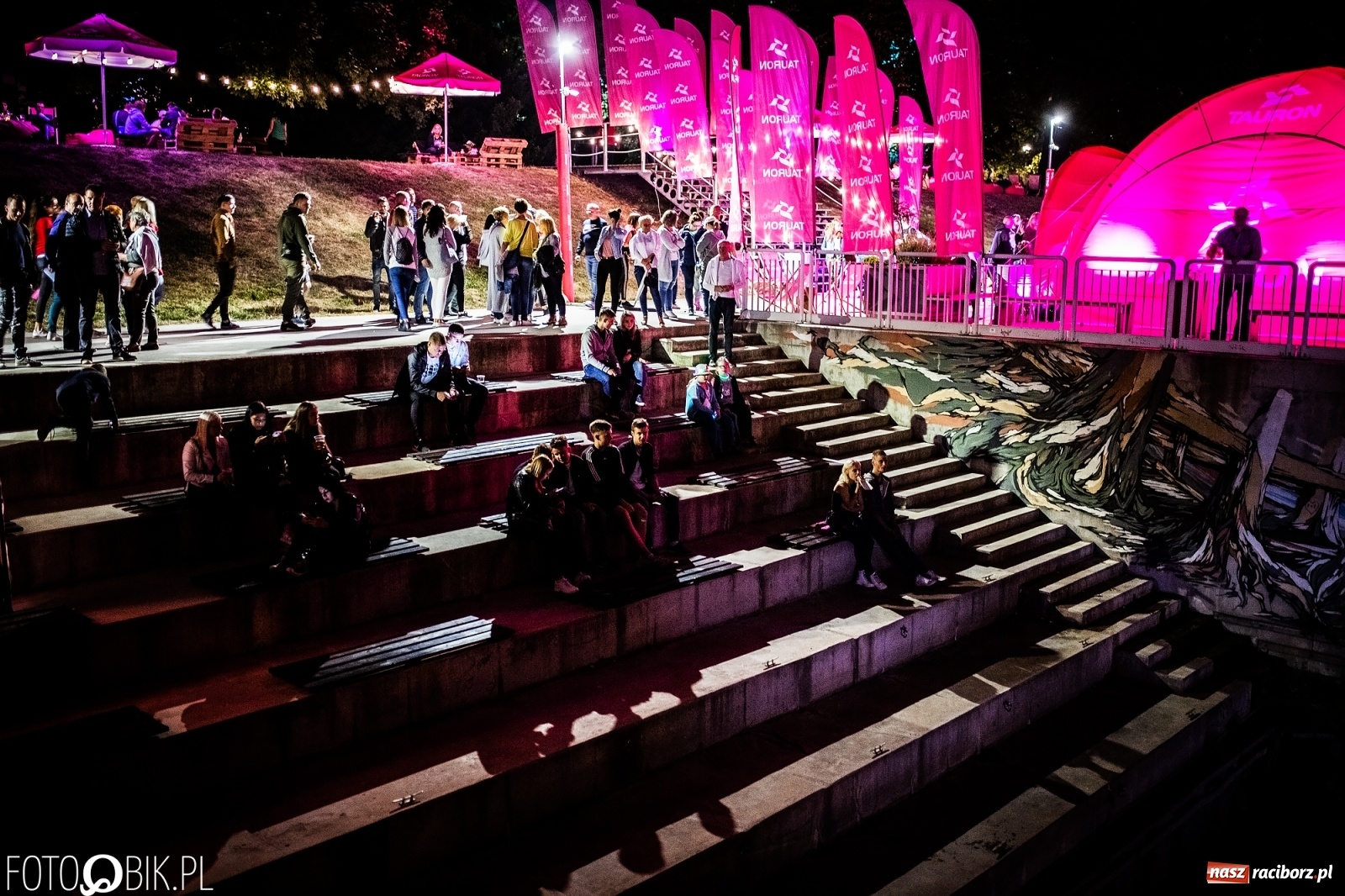 Zdjęcie w galerii na portalu naszraciborz.pl: Magia dźwięków i świateł. INTRO Festival 2019 wiadomości z regionu