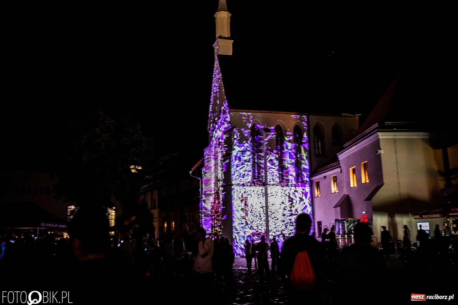 Zdjęcie w galerii na portalu naszraciborz.pl: Magia dźwięków i świateł. INTRO Festival 2019 wiadomości z regionu