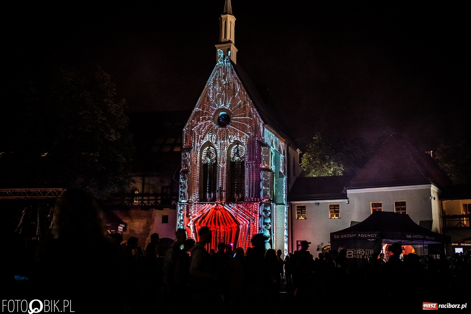 Zdjęcie w galerii na portalu naszraciborz.pl: Magia dźwięków i świateł. INTRO Festival 2019 wiadomości z regionu