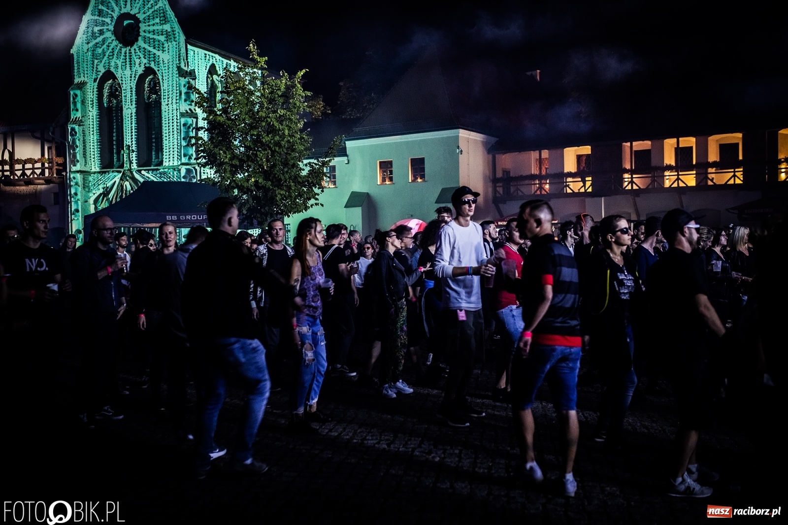 Zdjęcie w galerii na portalu naszraciborz.pl: Magia dźwięków i świateł. INTRO Festival 2019 wiadomości z regionu