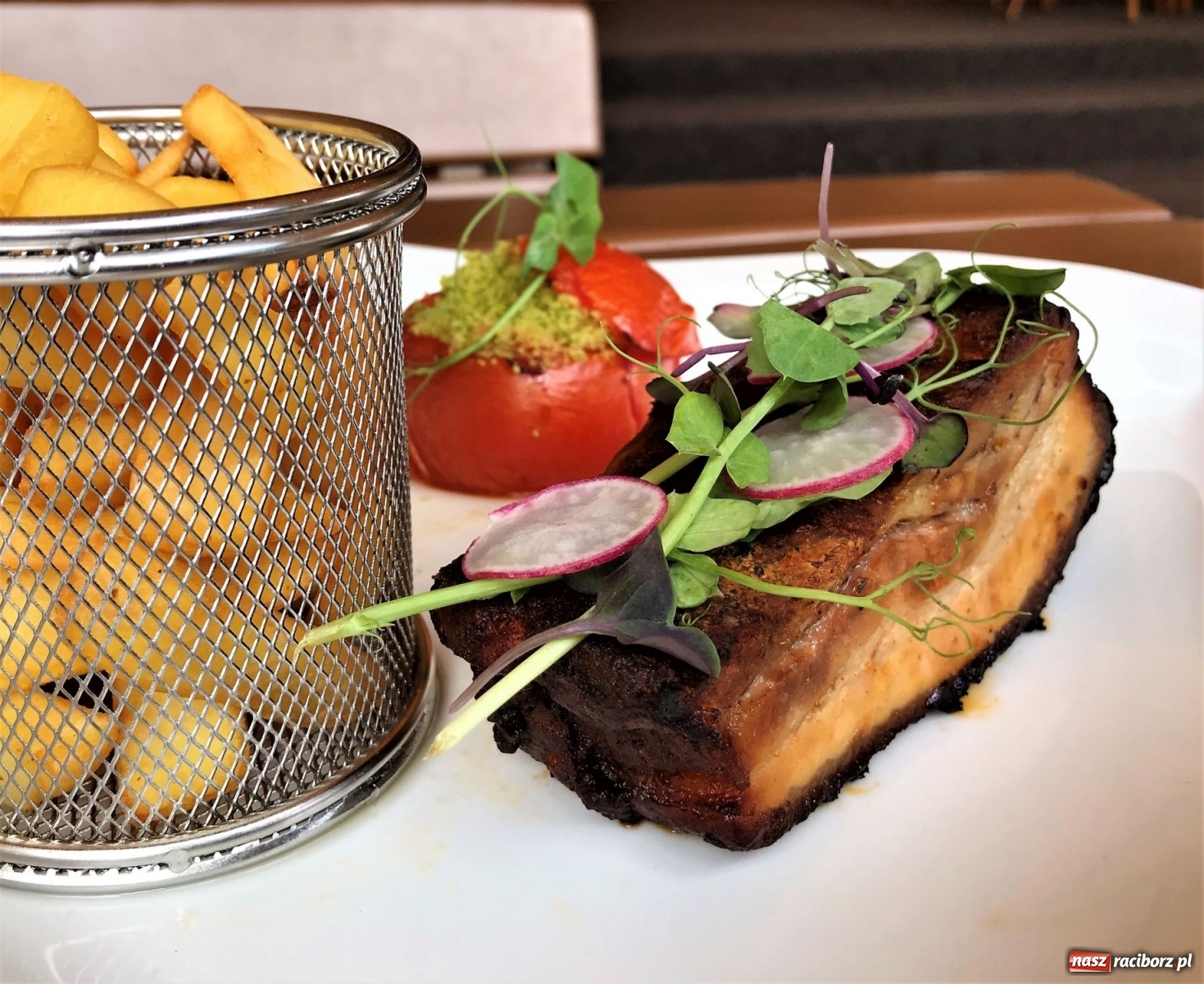 Zdjęcie w galerii na portalu naszraciborz.pl: Na stół! Żeberko pieczone w marynacie BBQ  wiadomości z regionu