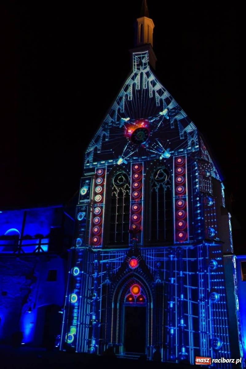 Zdjęcie w galerii na portalu naszraciborz.pl: Mapping 3D raciborskiej kaplicy od Clockwork. Jak wam się podoba? FOTO i WIDEO wiadomości z regionu