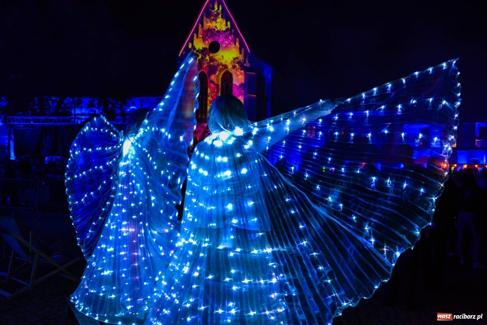 Zdjęcie w galerii na portalu naszraciborz.pl: Mapping 3D raciborskiej kaplicy od Clockwork. Jak wam się podoba? FOTO i WIDEO wiadomości z regionu