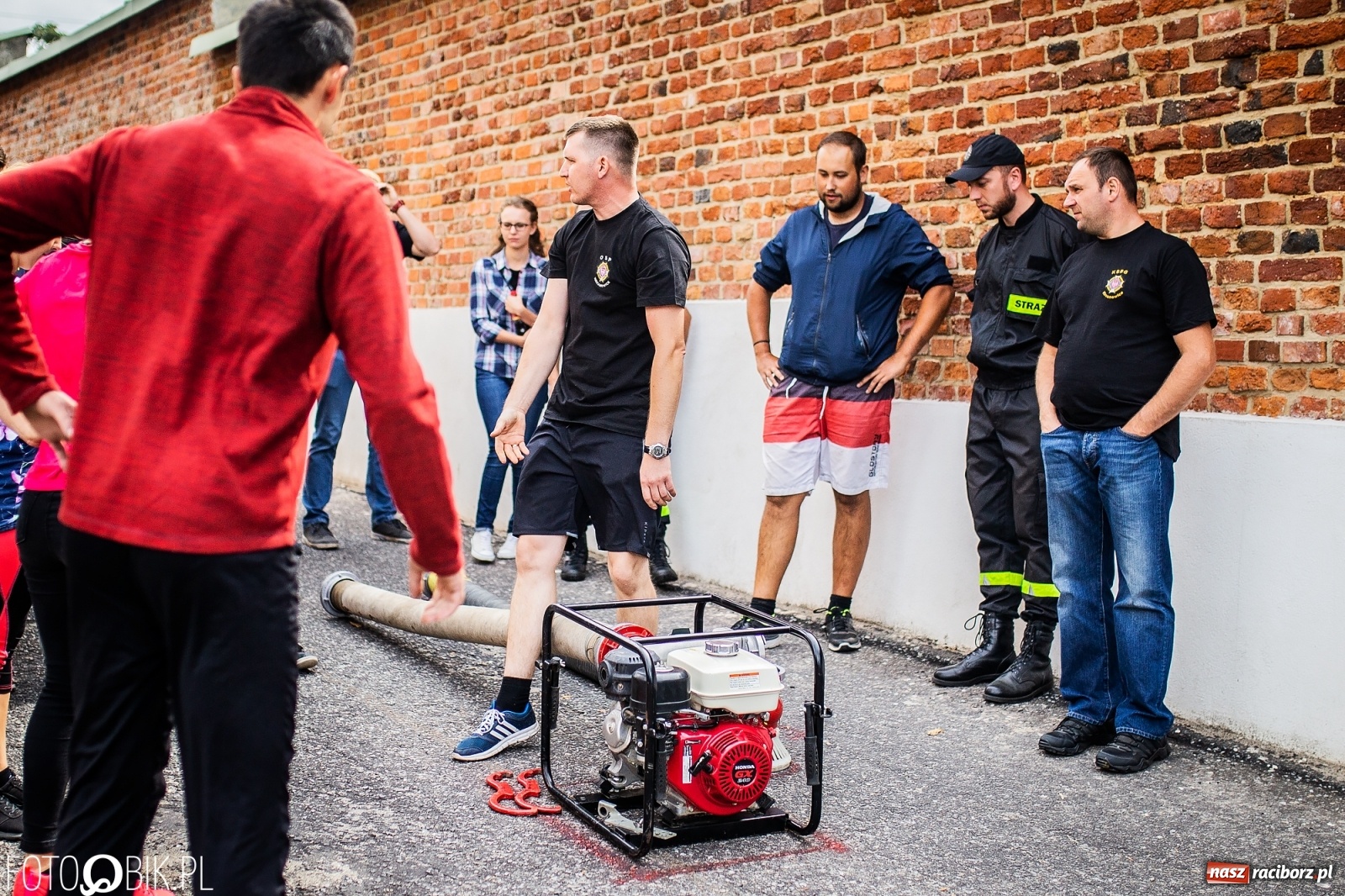 Zdjęcie w galerii na portalu naszraciborz.pl: Żelazny jak strażak. Polacy tłem dla Czechów w Krzanowicach [FOTO] wiadomości z regionu