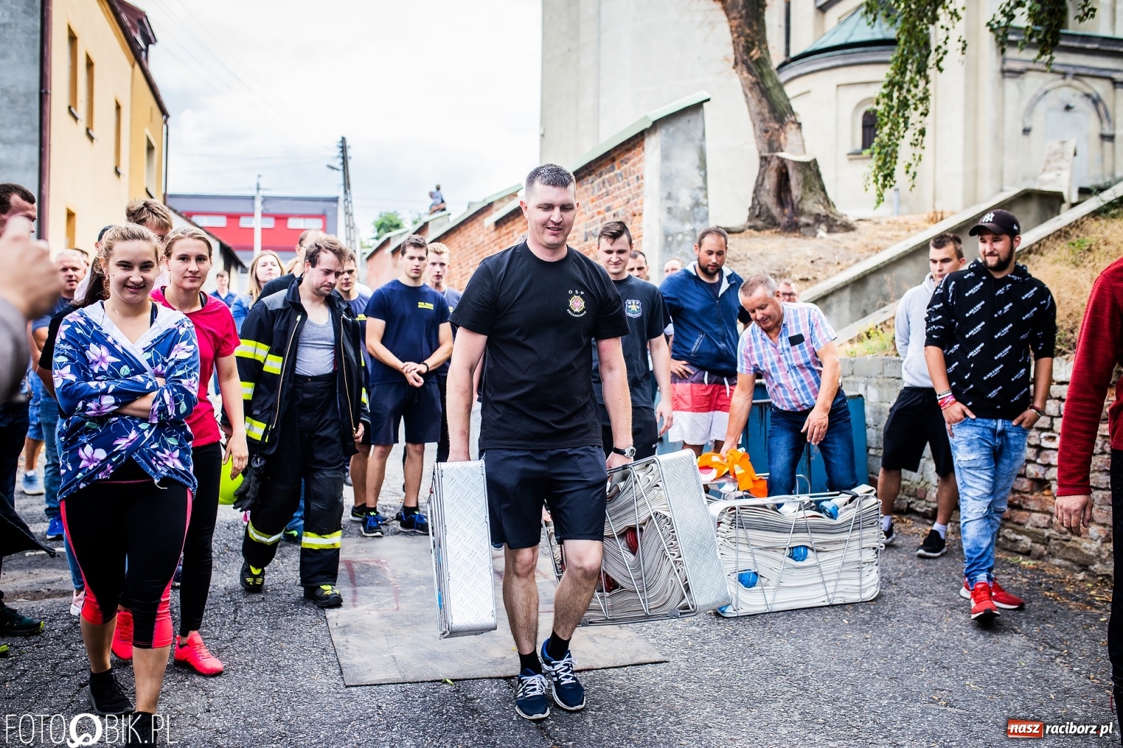 Zdjęcie w galerii na portalu naszraciborz.pl: Żelazny jak strażak. Polacy tłem dla Czechów w Krzanowicach [FOTO] wiadomości z regionu