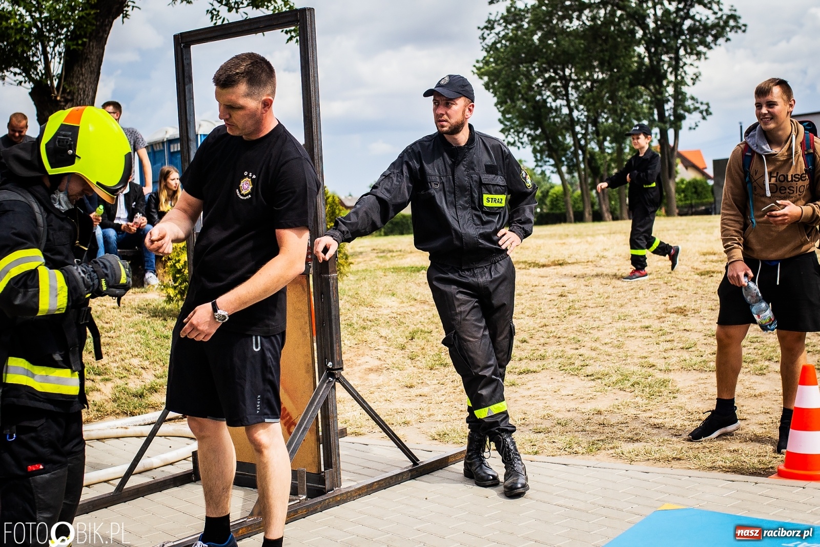 Zdjęcie w galerii na portalu naszraciborz.pl: Żelazny jak strażak. Polacy tłem dla Czechów w Krzanowicach [FOTO] wiadomości z regionu
