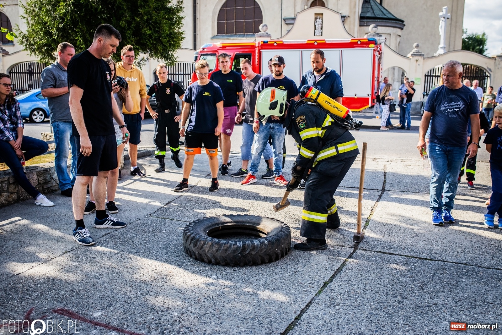 Zdjęcie w galerii na portalu naszraciborz.pl: Żelazny jak strażak. Polacy tłem dla Czechów w Krzanowicach [FOTO] wiadomości z regionu