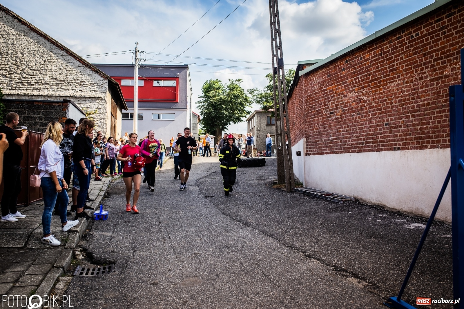 Zdjęcie w galerii na portalu naszraciborz.pl: Żelazny jak strażak. Polacy tłem dla Czechów w Krzanowicach [FOTO] wiadomości z regionu