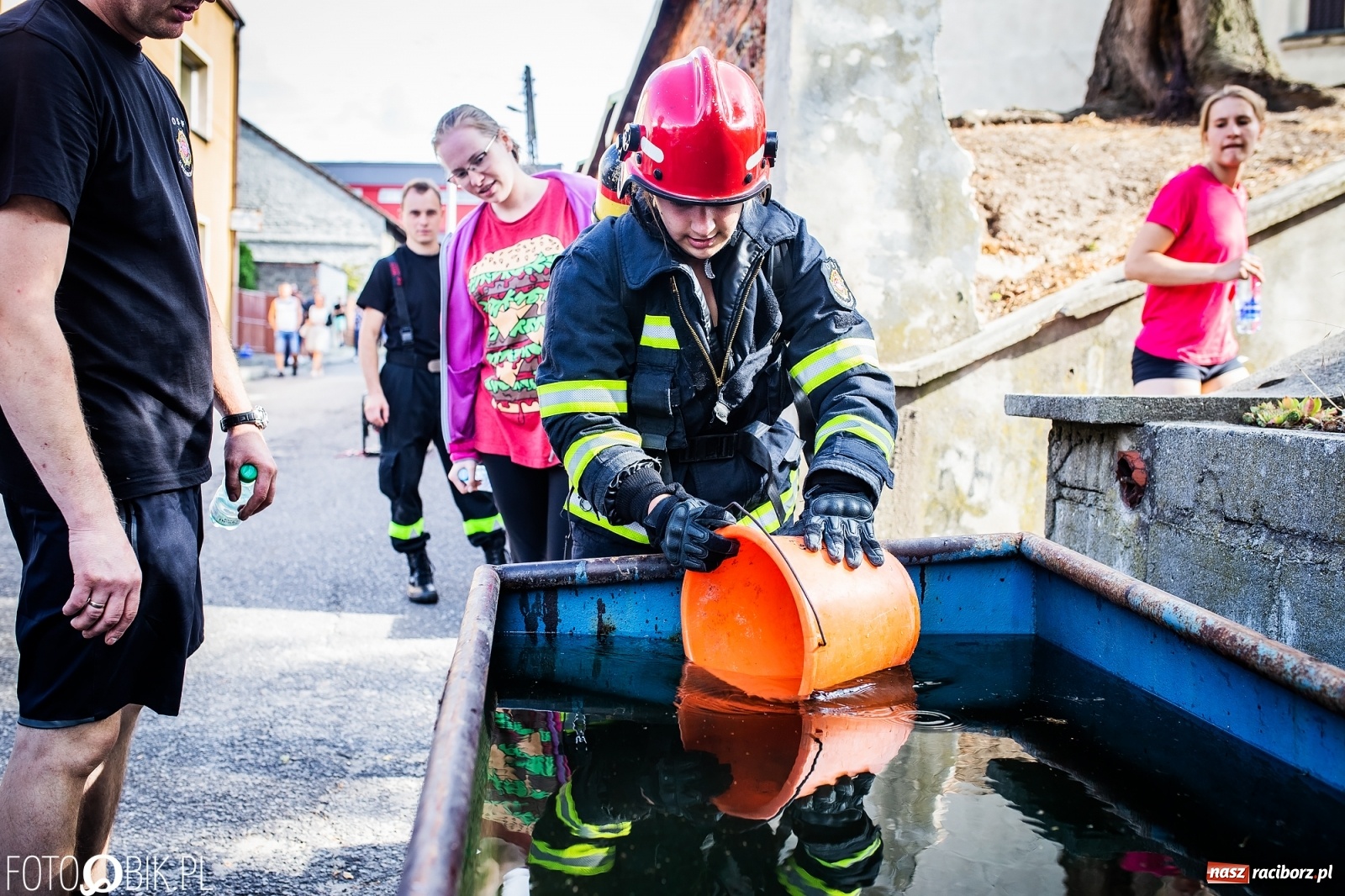 Zdjęcie w galerii na portalu naszraciborz.pl: Żelazny jak strażak. Polacy tłem dla Czechów w Krzanowicach [FOTO] wiadomości z regionu