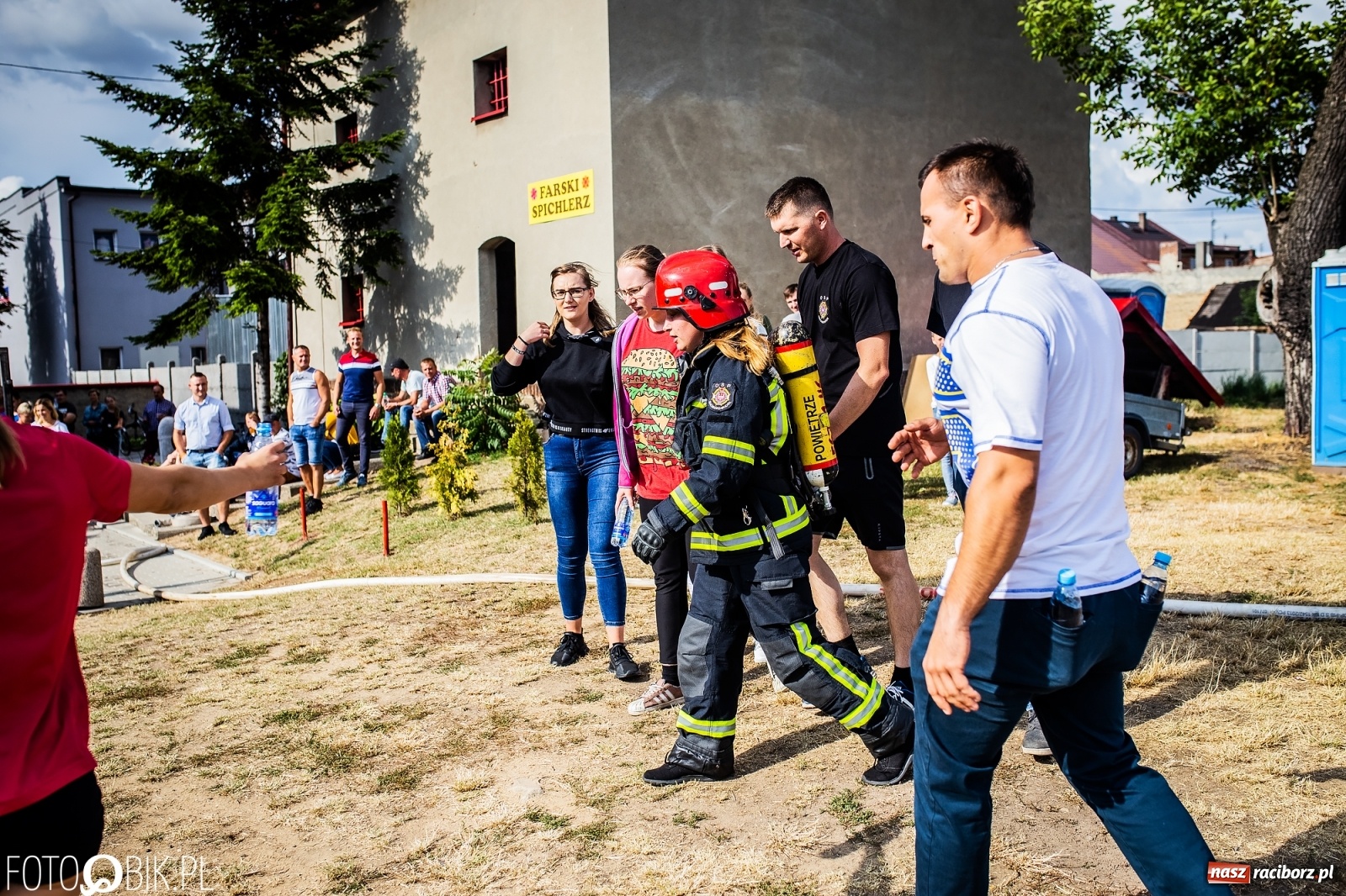 Zdjęcie w galerii na portalu naszraciborz.pl: Żelazny jak strażak. Polacy tłem dla Czechów w Krzanowicach [FOTO] wiadomości z regionu