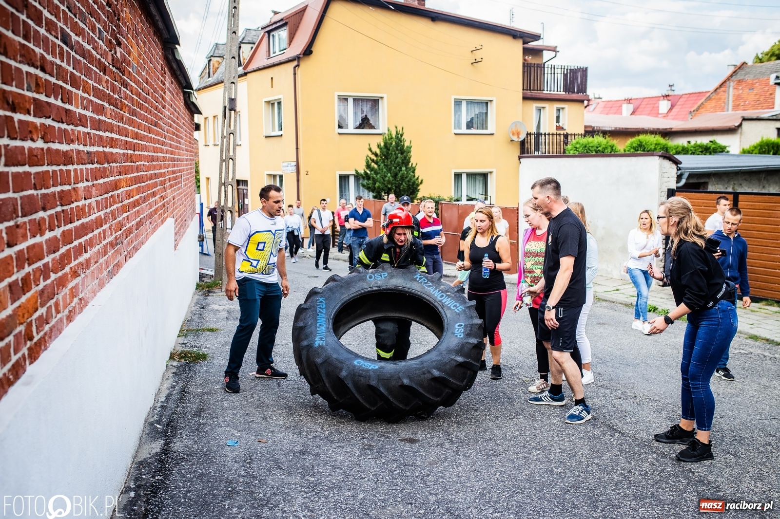 Zdjęcie w galerii na portalu naszraciborz.pl: Żelazny jak strażak. Polacy tłem dla Czechów w Krzanowicach [FOTO] wiadomości z regionu