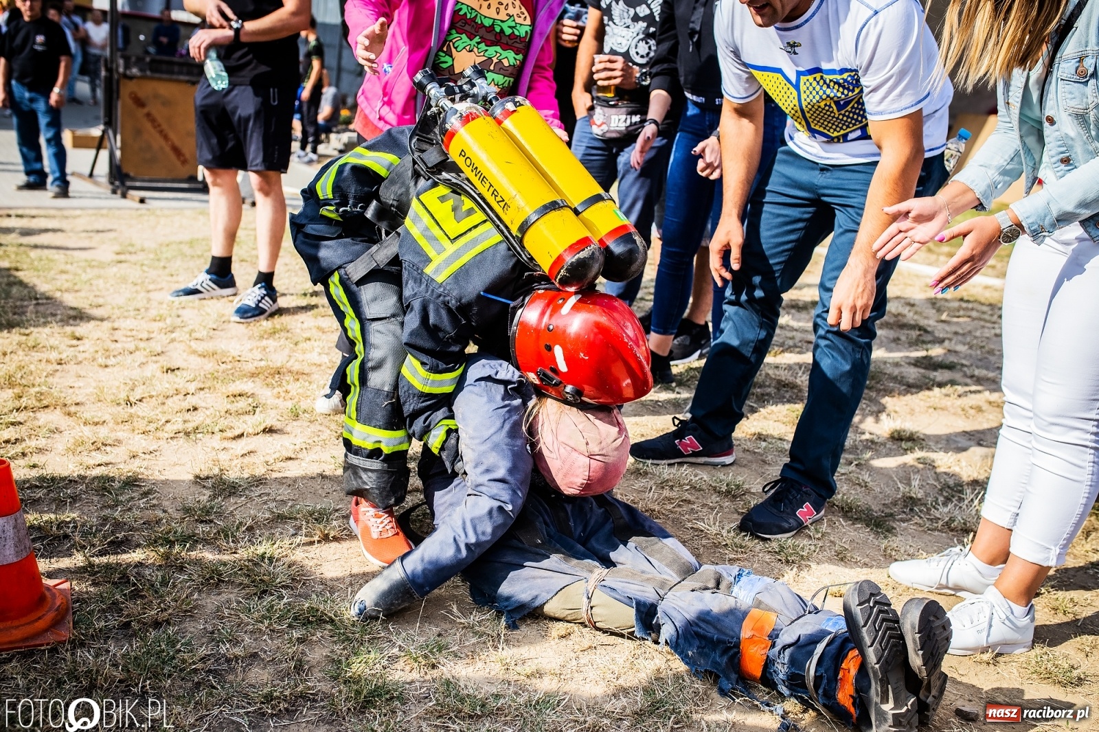 Zdjęcie w galerii na portalu naszraciborz.pl: Żelazny jak strażak. Polacy tłem dla Czechów w Krzanowicach [FOTO] wiadomości z regionu