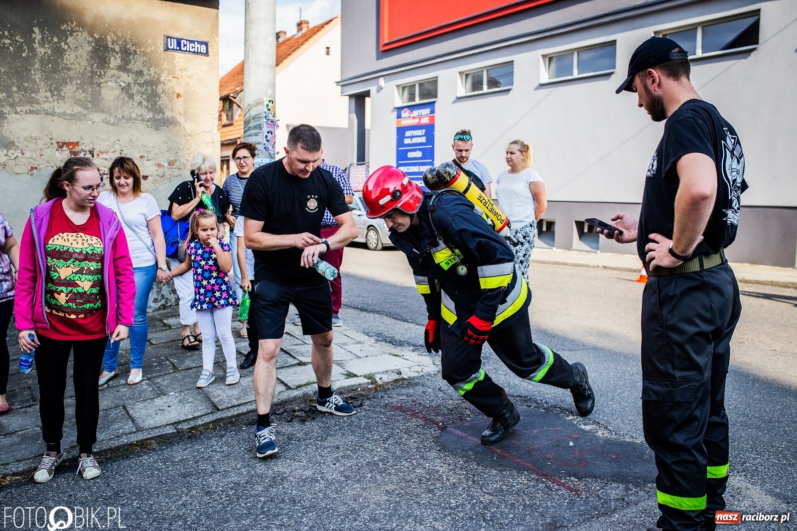 Zdjęcie w galerii na portalu naszraciborz.pl: Żelazny jak strażak. Polacy tłem dla Czechów w Krzanowicach [FOTO] wiadomości z regionu
