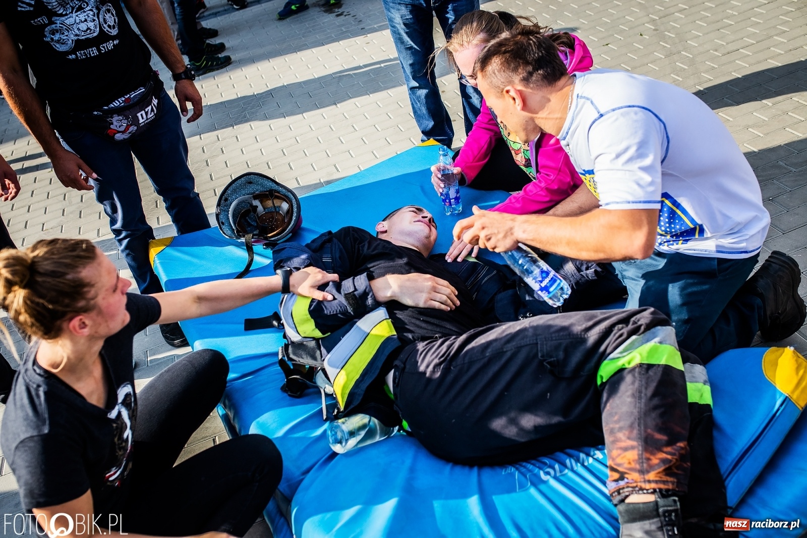 Zdjęcie w galerii na portalu naszraciborz.pl: Żelazny jak strażak. Polacy tłem dla Czechów w Krzanowicach [FOTO] wiadomości z regionu