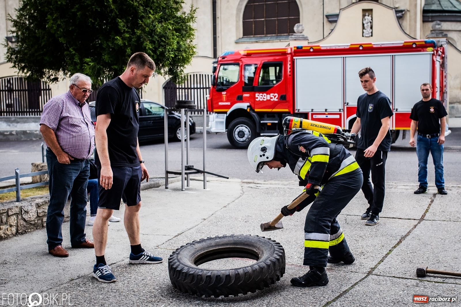 Zdjęcie w galerii na portalu naszraciborz.pl: Żelazny jak strażak. Polacy tłem dla Czechów w Krzanowicach [FOTO] wiadomości z regionu