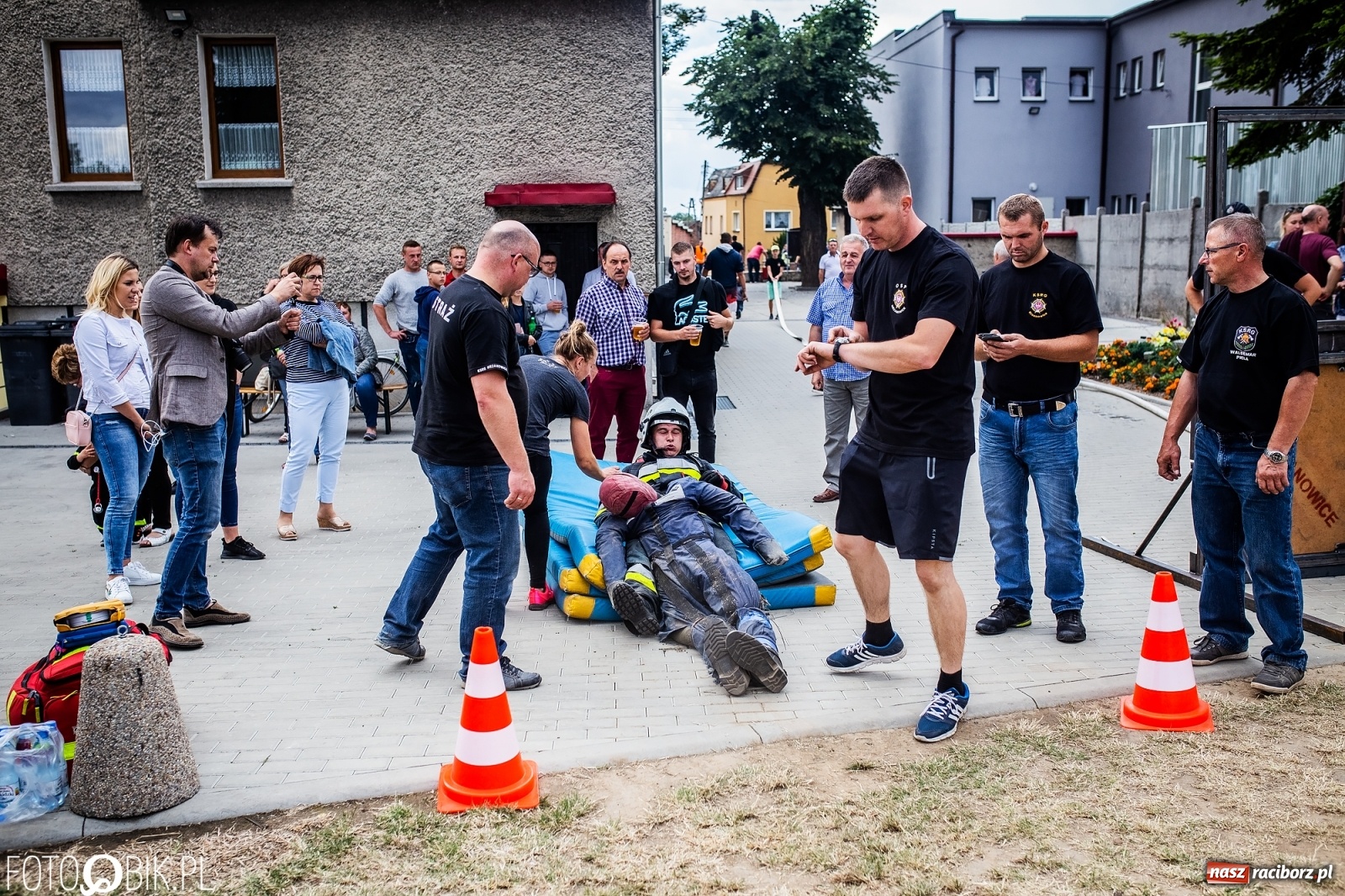 Zdjęcie w galerii na portalu naszraciborz.pl: Żelazny jak strażak. Polacy tłem dla Czechów w Krzanowicach [FOTO] wiadomości z regionu