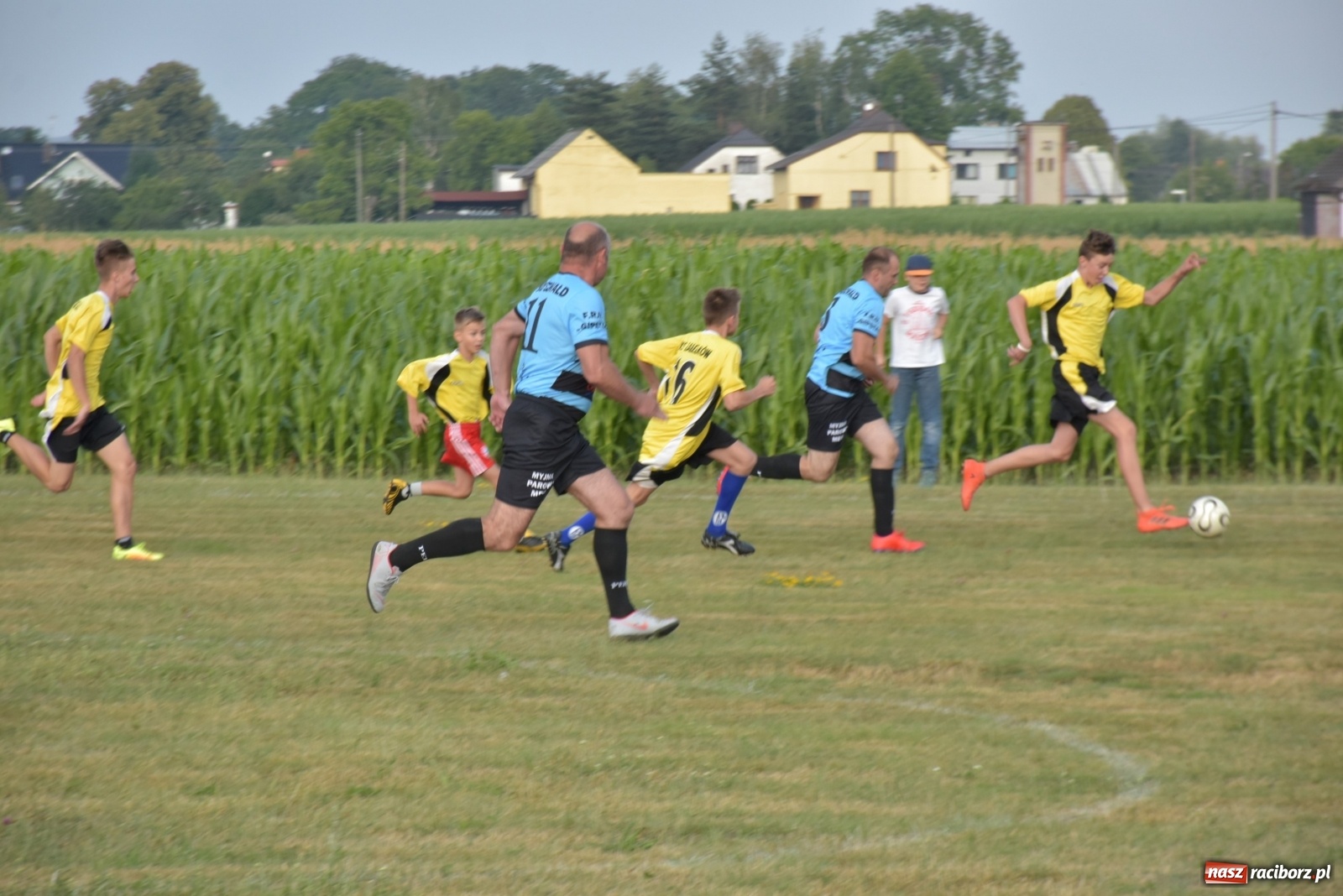 Zdjęcie w galerii na portalu naszraciborz.pl: Tak się bawią w Rudyszwałdzie [FOTO] wiadomości z regionu