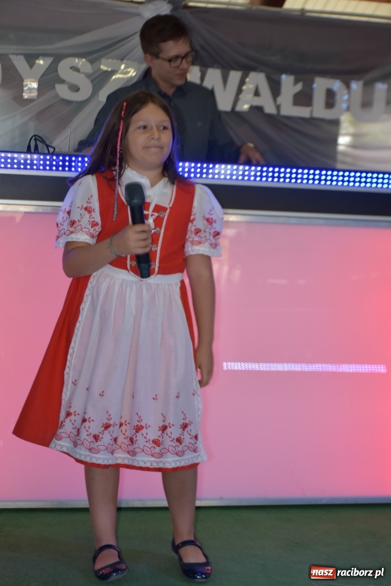 Zdjęcie w galerii na portalu naszraciborz.pl: Tak się bawią w Rudyszwałdzie [FOTO] wiadomości z regionu