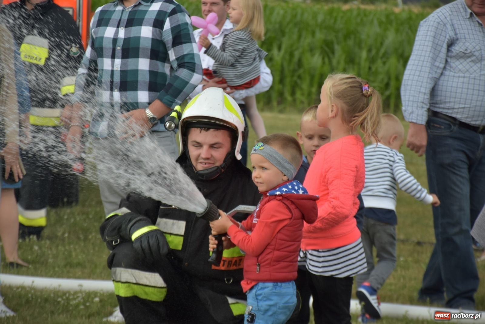Zdjęcie w galerii na portalu naszraciborz.pl: Tak się bawią w Rudyszwałdzie [FOTO] wiadomości z regionu