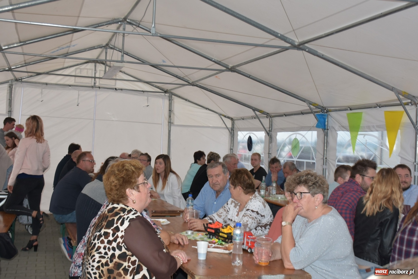 Zdjęcie w galerii na portalu naszraciborz.pl: Tak się bawią w Rudyszwałdzie [FOTO] wiadomości z regionu