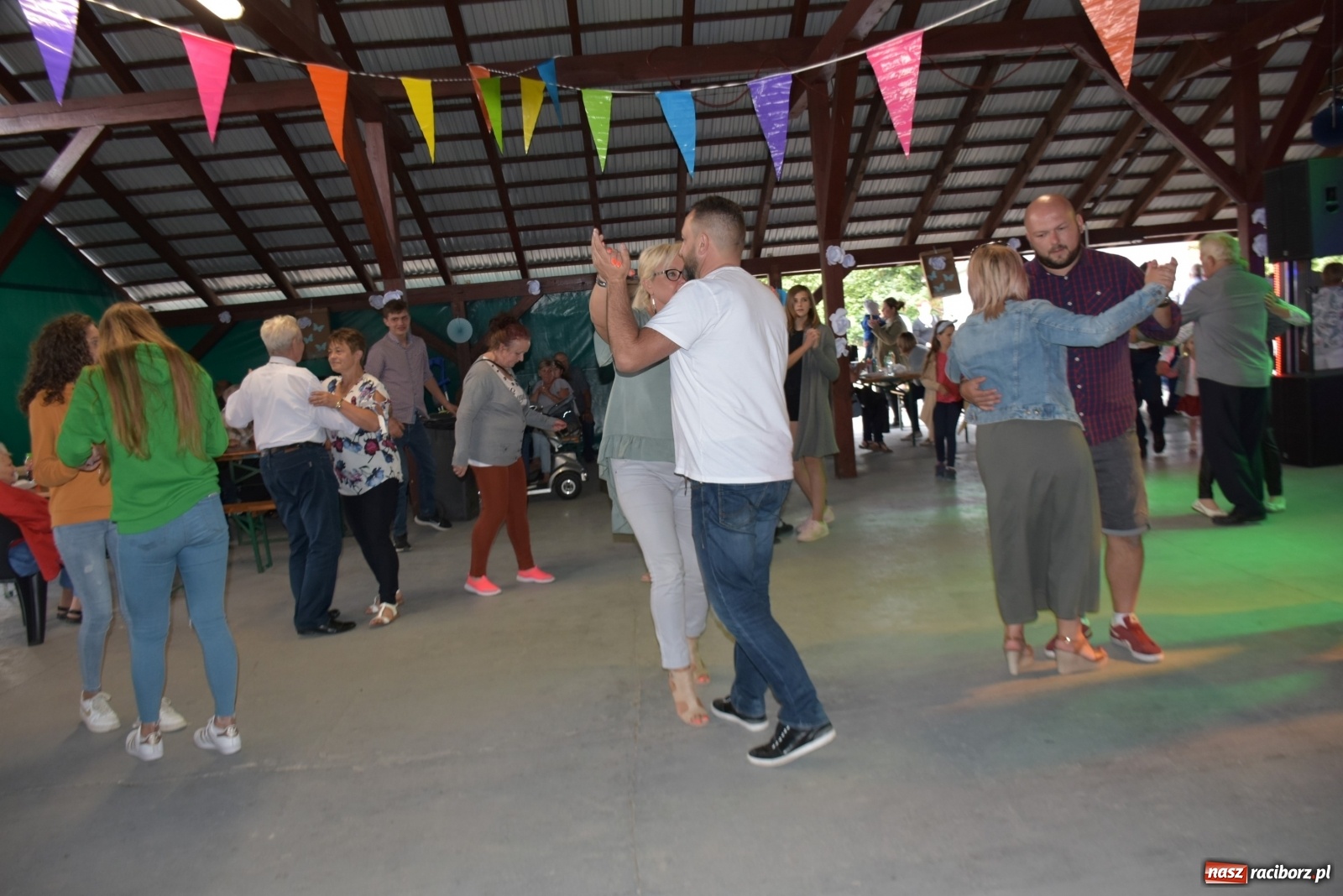 Zdjęcie w galerii na portalu naszraciborz.pl: Tak się bawią w Rudyszwałdzie [FOTO] wiadomości z regionu
