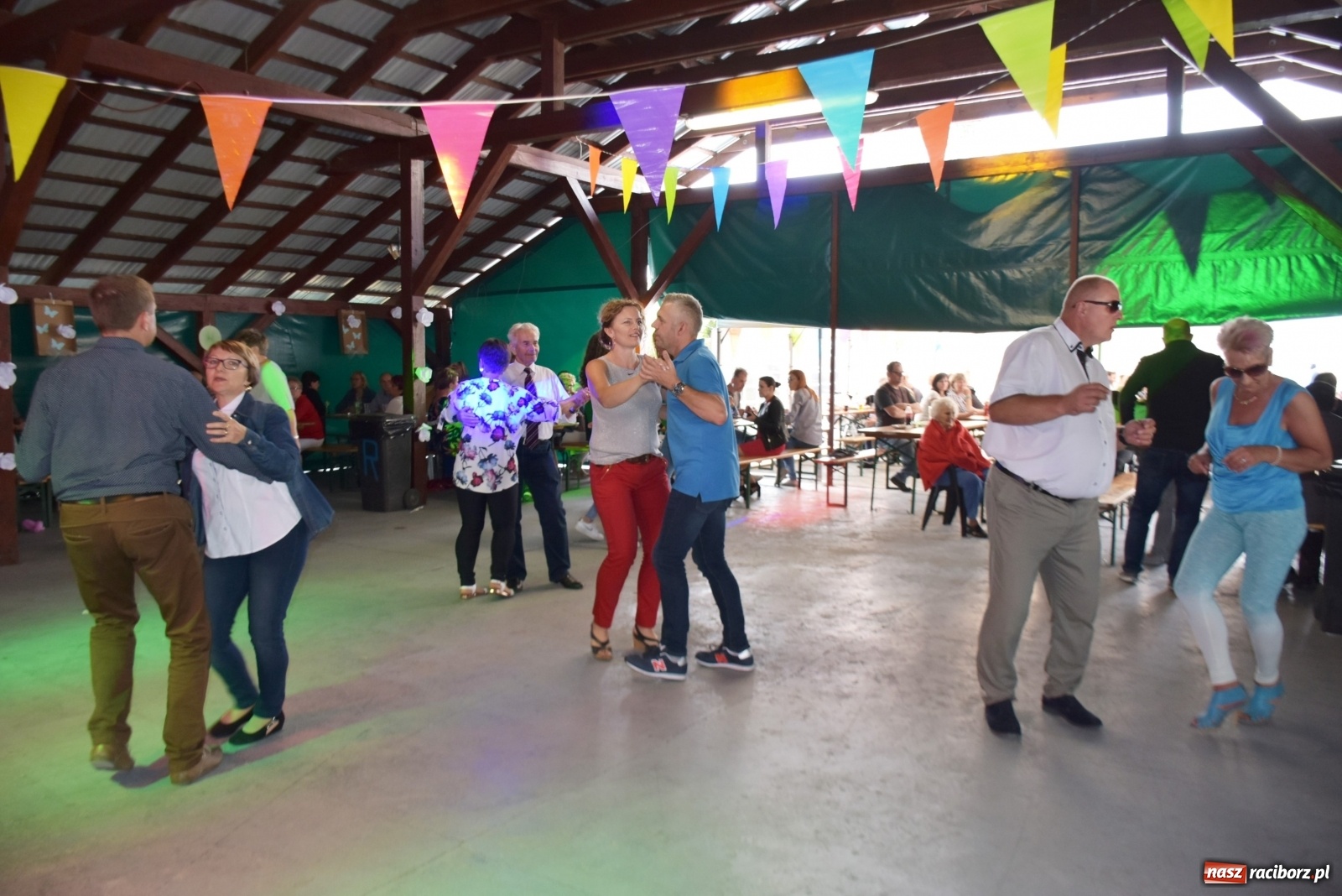 Zdjęcie w galerii na portalu naszraciborz.pl: Tak się bawią w Rudyszwałdzie [FOTO] wiadomości z regionu