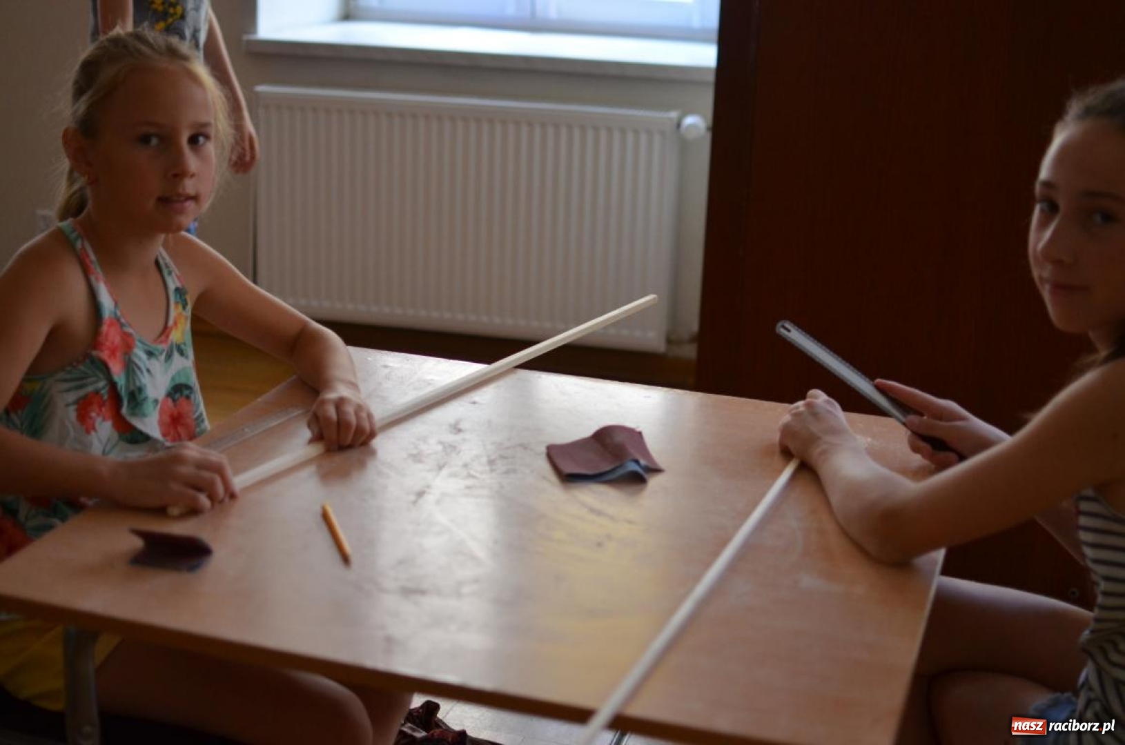 Zdjęcie w galerii na portalu naszraciborz.pl: Warsztaty budowania latawców w RCK [FOTO] wiadomości z regionu