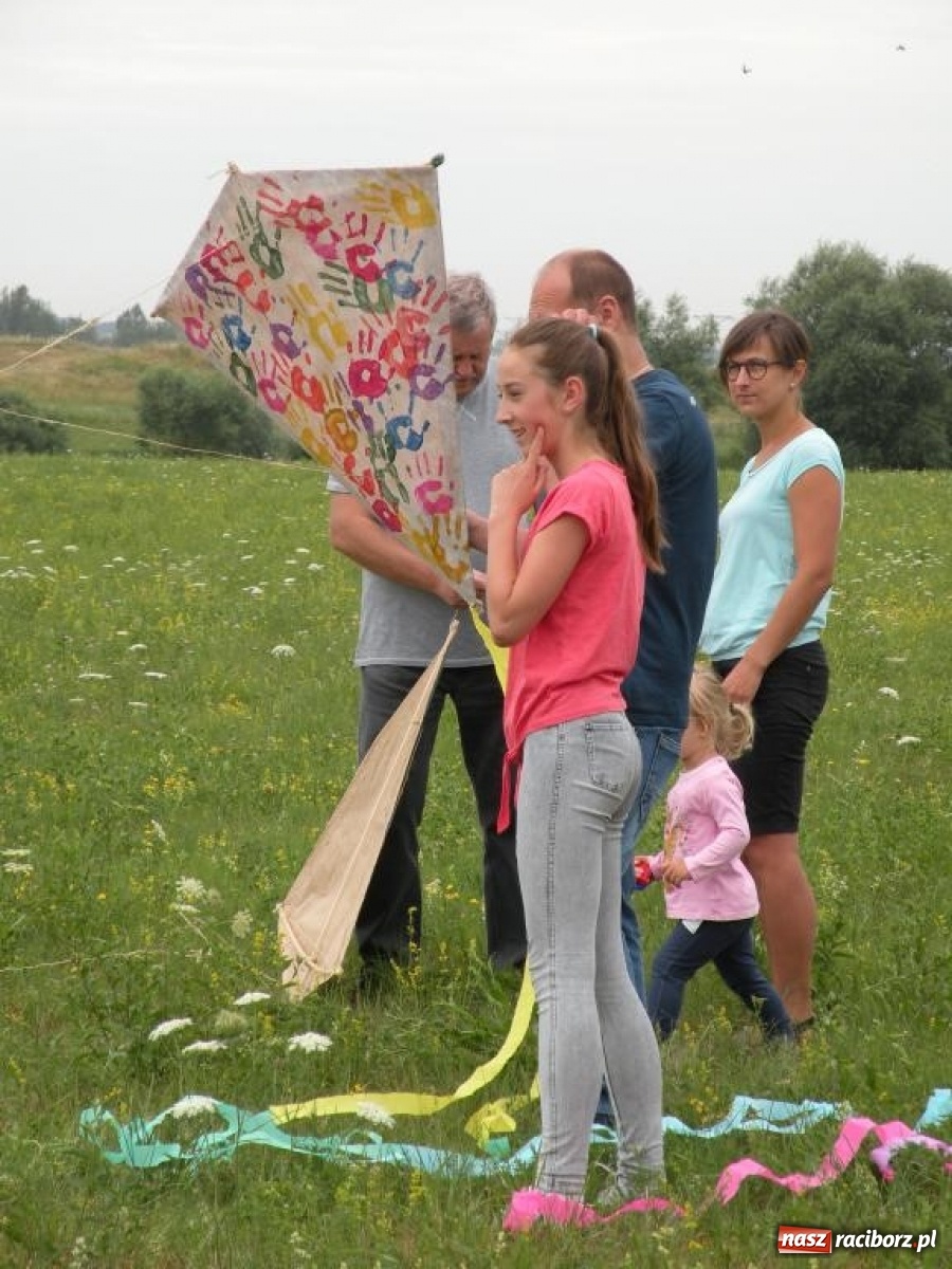 Zdjęcie w galerii na portalu naszraciborz.pl: Warsztaty budowania latawców w RCK [FOTO] wiadomości z regionu