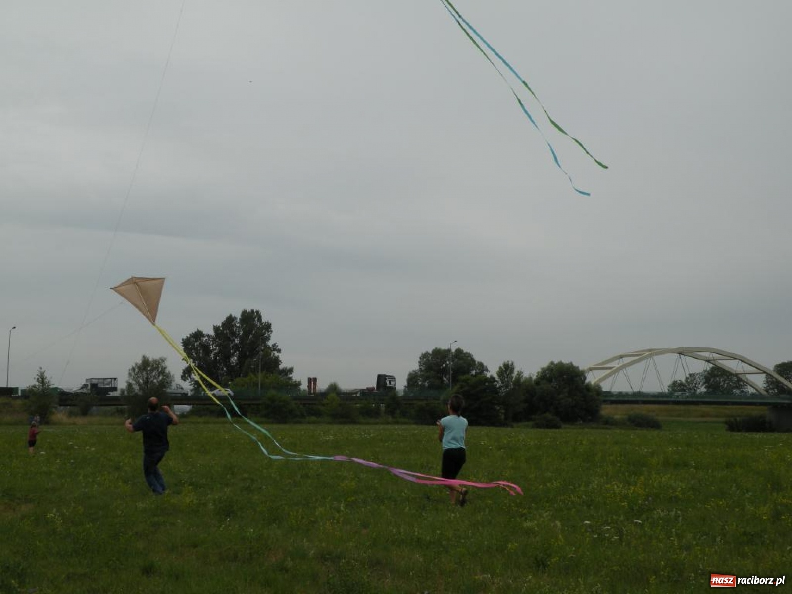Zdjęcie w galerii na portalu naszraciborz.pl: Warsztaty budowania latawców w RCK [FOTO] wiadomości z regionu