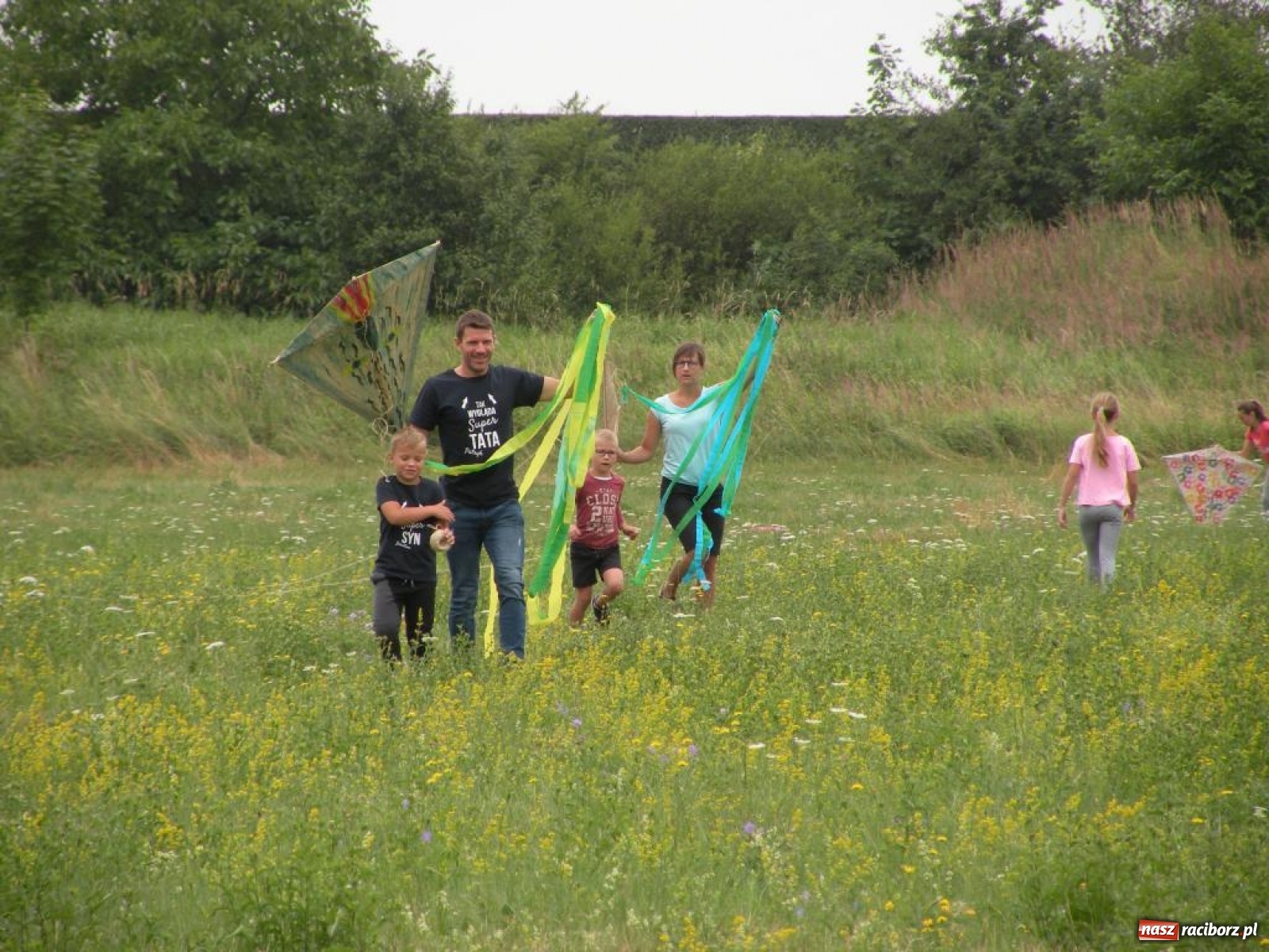 Zdjęcie w galerii na portalu naszraciborz.pl: Warsztaty budowania latawców w RCK [FOTO] wiadomości z regionu