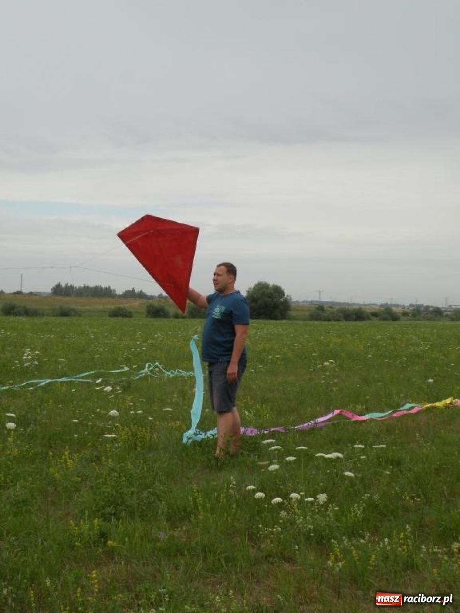 Zdjęcie w galerii na portalu naszraciborz.pl: Warsztaty budowania latawców w RCK [FOTO] wiadomości z regionu