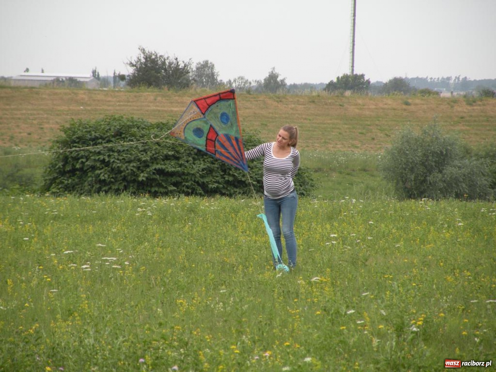 Zdjęcie w galerii na portalu naszraciborz.pl: Warsztaty budowania latawców w RCK [FOTO] wiadomości z regionu