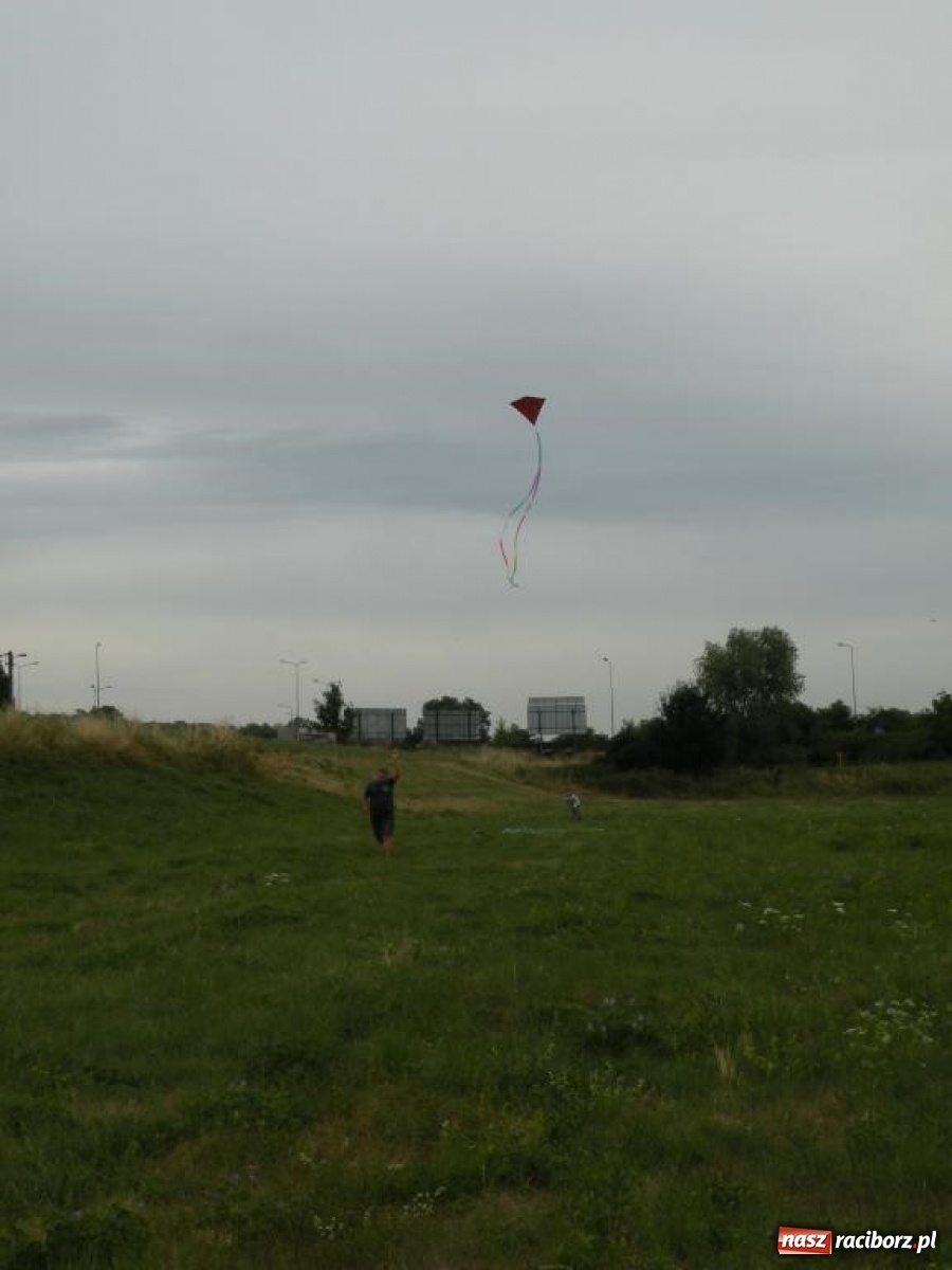 Zdjęcie w galerii na portalu naszraciborz.pl: Warsztaty budowania latawców w RCK [FOTO] wiadomości z regionu