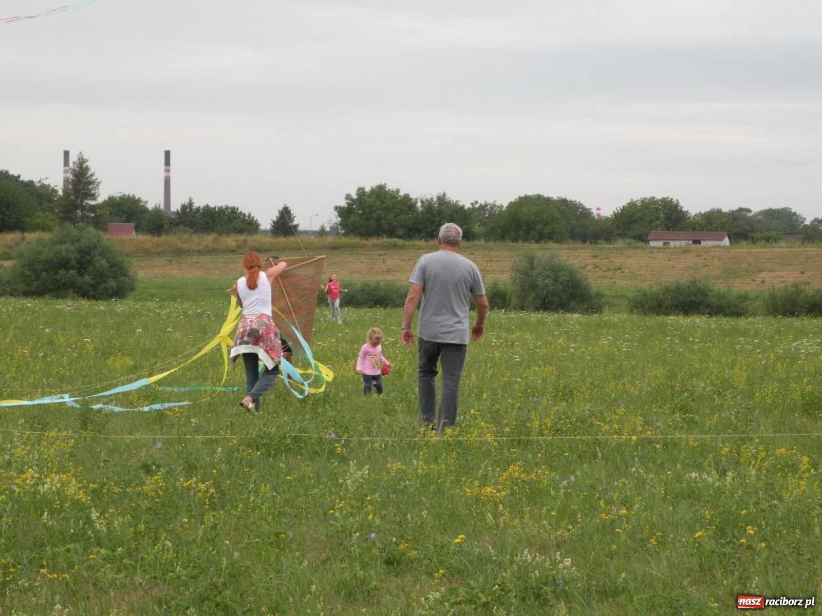 Zdjęcie w galerii na portalu naszraciborz.pl: Warsztaty budowania latawców w RCK [FOTO] wiadomości z regionu