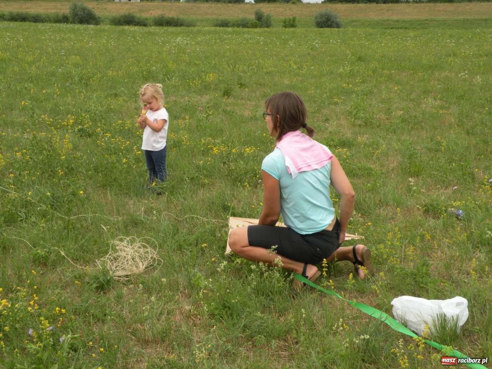Zdjęcie w galerii na portalu naszraciborz.pl: Warsztaty budowania latawców w RCK [FOTO] wiadomości z regionu