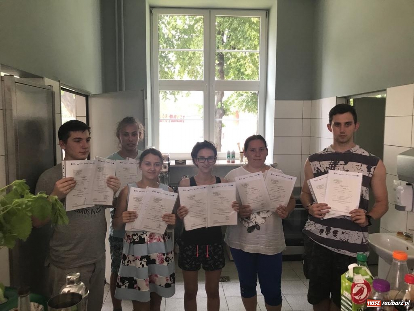 Zdjęcie w galerii na portalu naszraciborz.pl: Młodzież Budowlanki i Gastronomika na kursach i warsztatach wiadomości z regionu