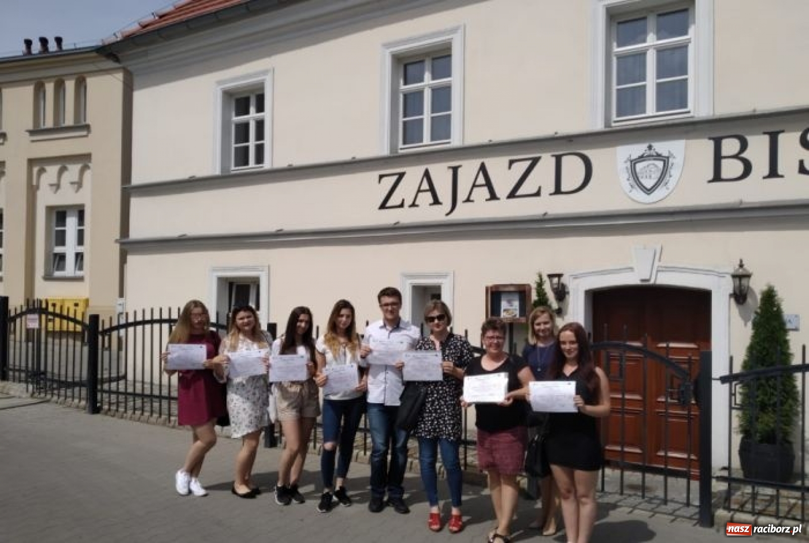 Zdjęcie w galerii na portalu naszraciborz.pl: Młodzież Budowlanki i Gastronomika na kursach i warsztatach wiadomości z regionu