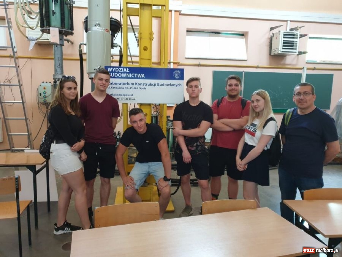 Zdjęcie w galerii na portalu naszraciborz.pl: Młodzież Budowlanki i Gastronomika na kursach i warsztatach wiadomości z regionu