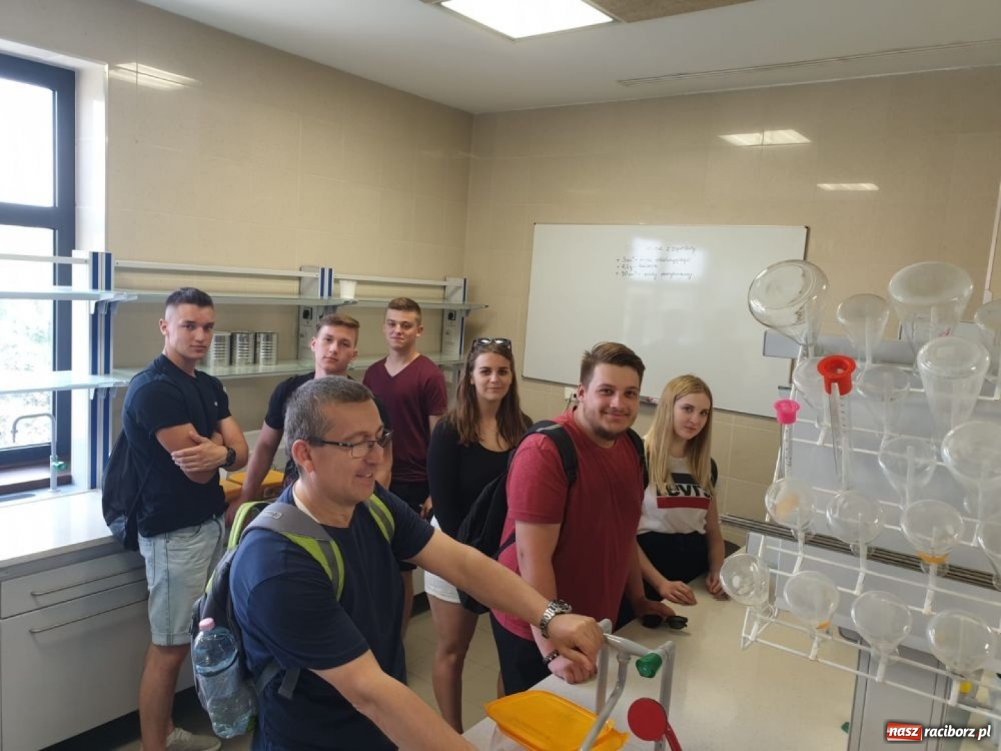 Zdjęcie w galerii na portalu naszraciborz.pl: Młodzież Budowlanki i Gastronomika na kursach i warsztatach wiadomości z regionu