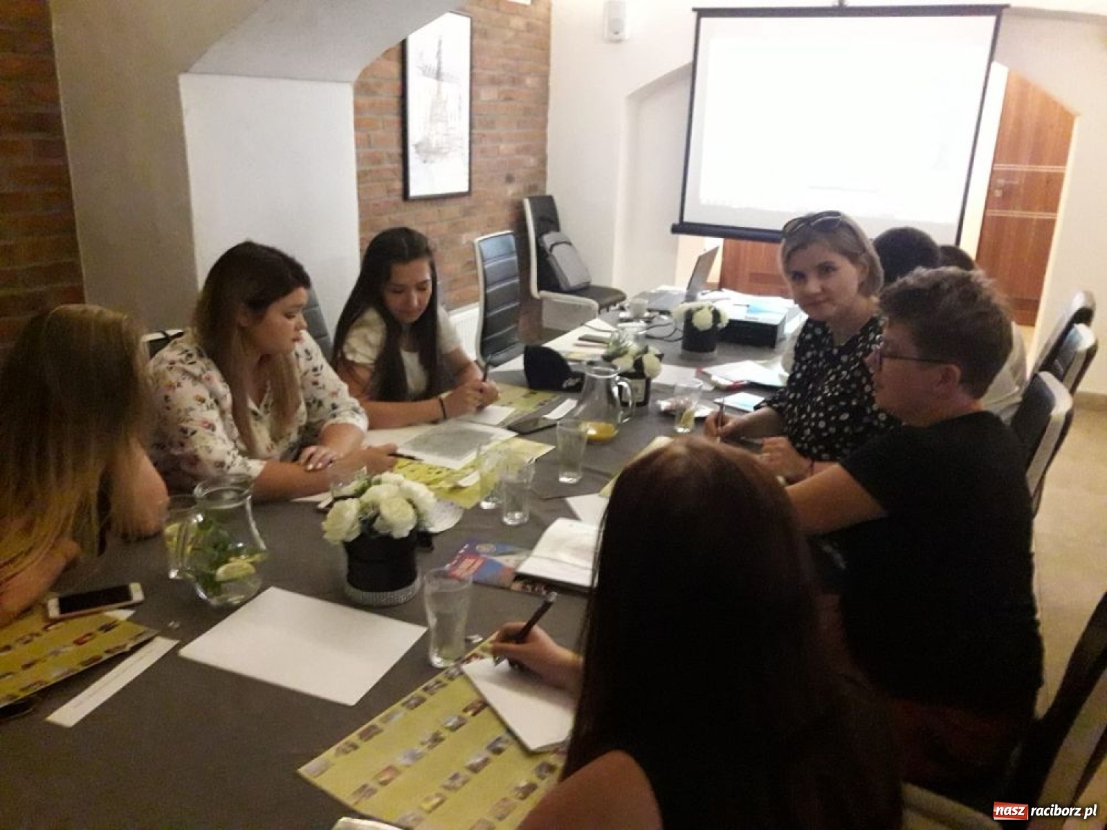 Zdjęcie w galerii na portalu naszraciborz.pl: Młodzież Budowlanki i Gastronomika na kursach i warsztatach wiadomości z regionu